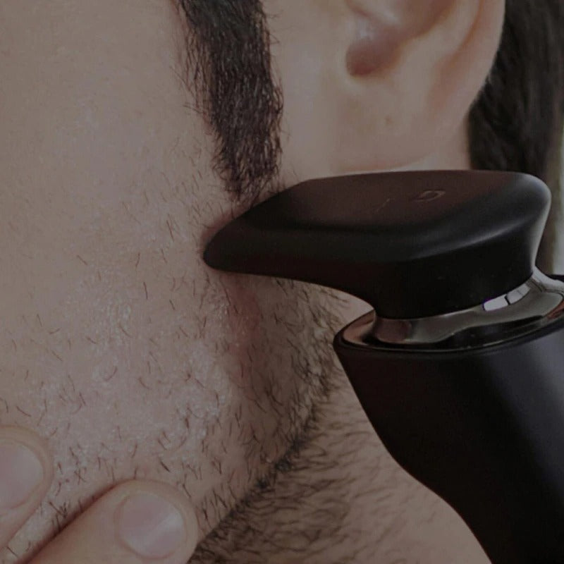 Men's Triple Blade Rechargeable Electric Shaver
